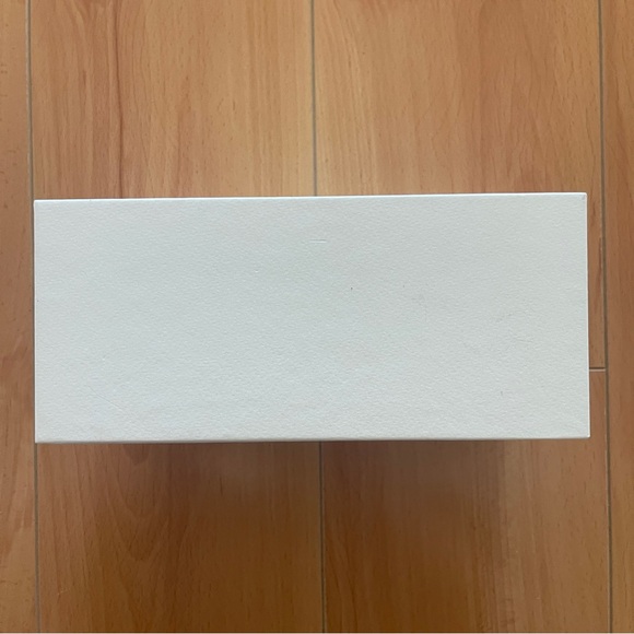 Gentle Monster Sunglasses Empty Box - Picture 3 of 7